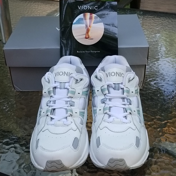 vionic white sneakers